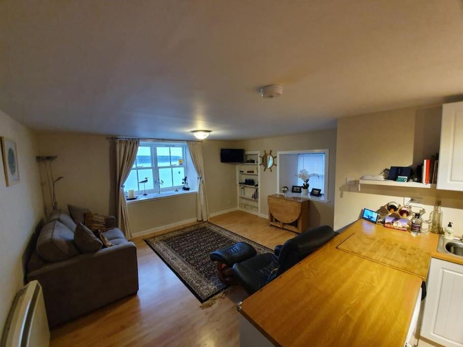 Waterfront Apartment, St Margarets Hope, Orkney Saint Margarets Hope Экстерьер фото